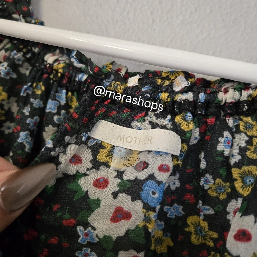 MOTHER The Dollface Cotton Floral Smocked Top